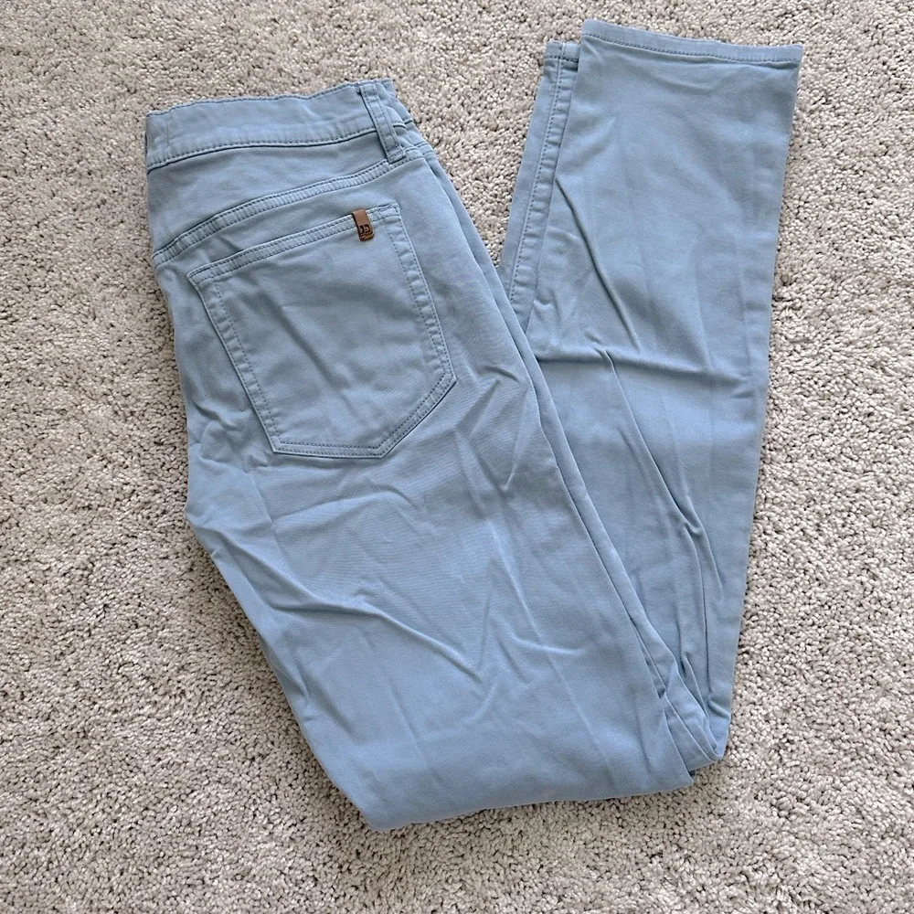 Joe’s Straight Leg Jeans